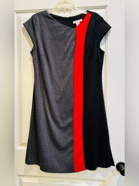 Liz Claiborne Gray and Black Dress with Red Center Panel